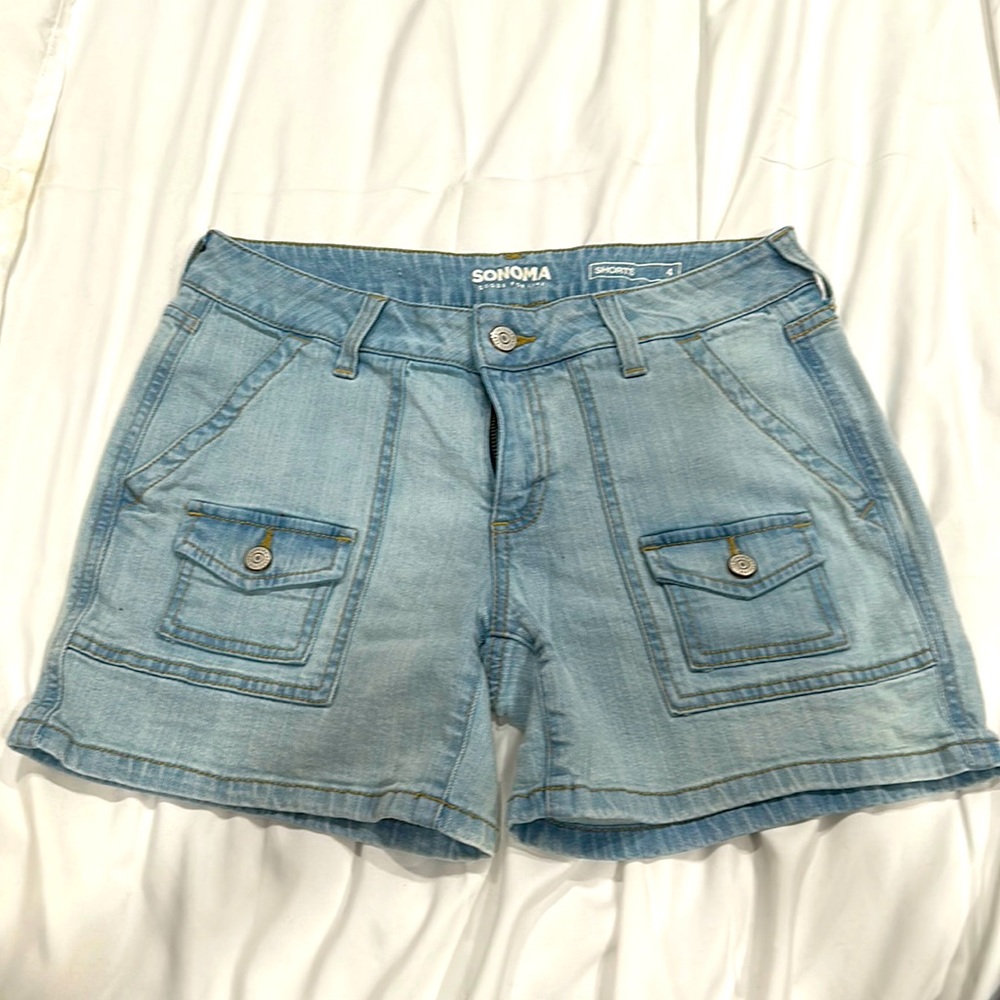 Sonoma denim shorts, size 4